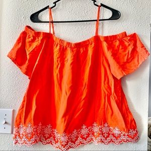 New with label! Cold shoulder blouse